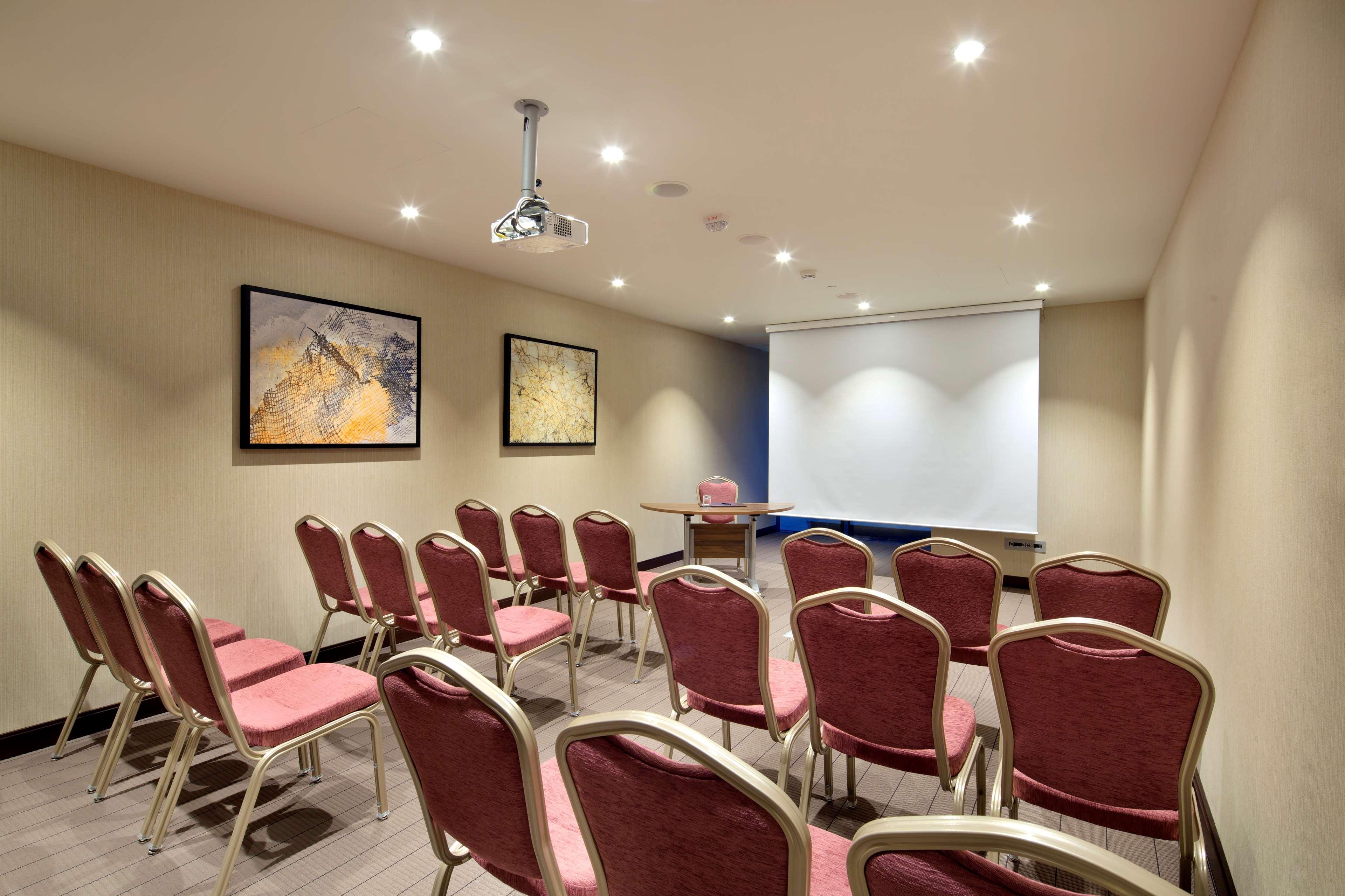 Hilton Batumi Hotel Exterior photo Meeting room