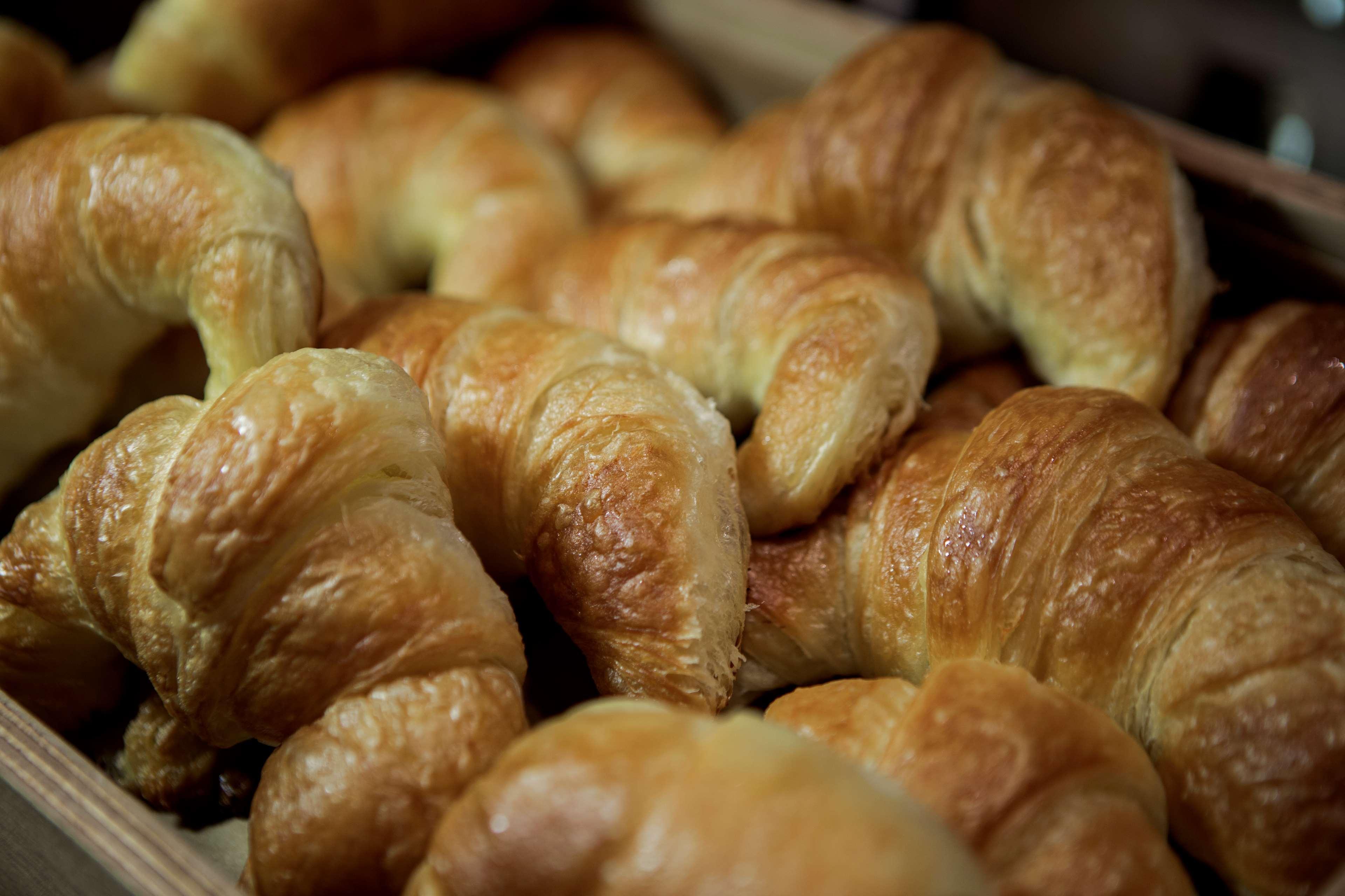 Hilton Batumi Hotel Exterior photo Croissants