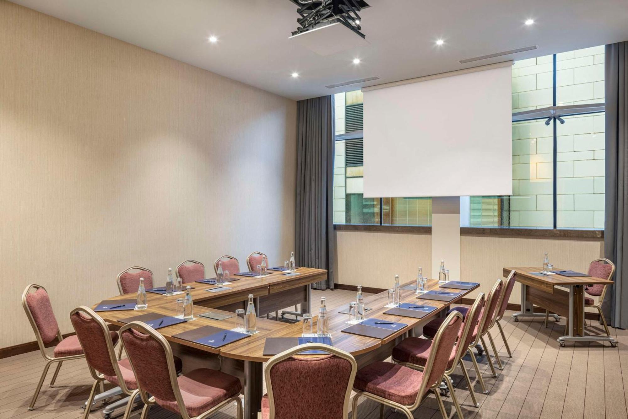 Hilton Batumi Hotel Exterior photo Meeting room