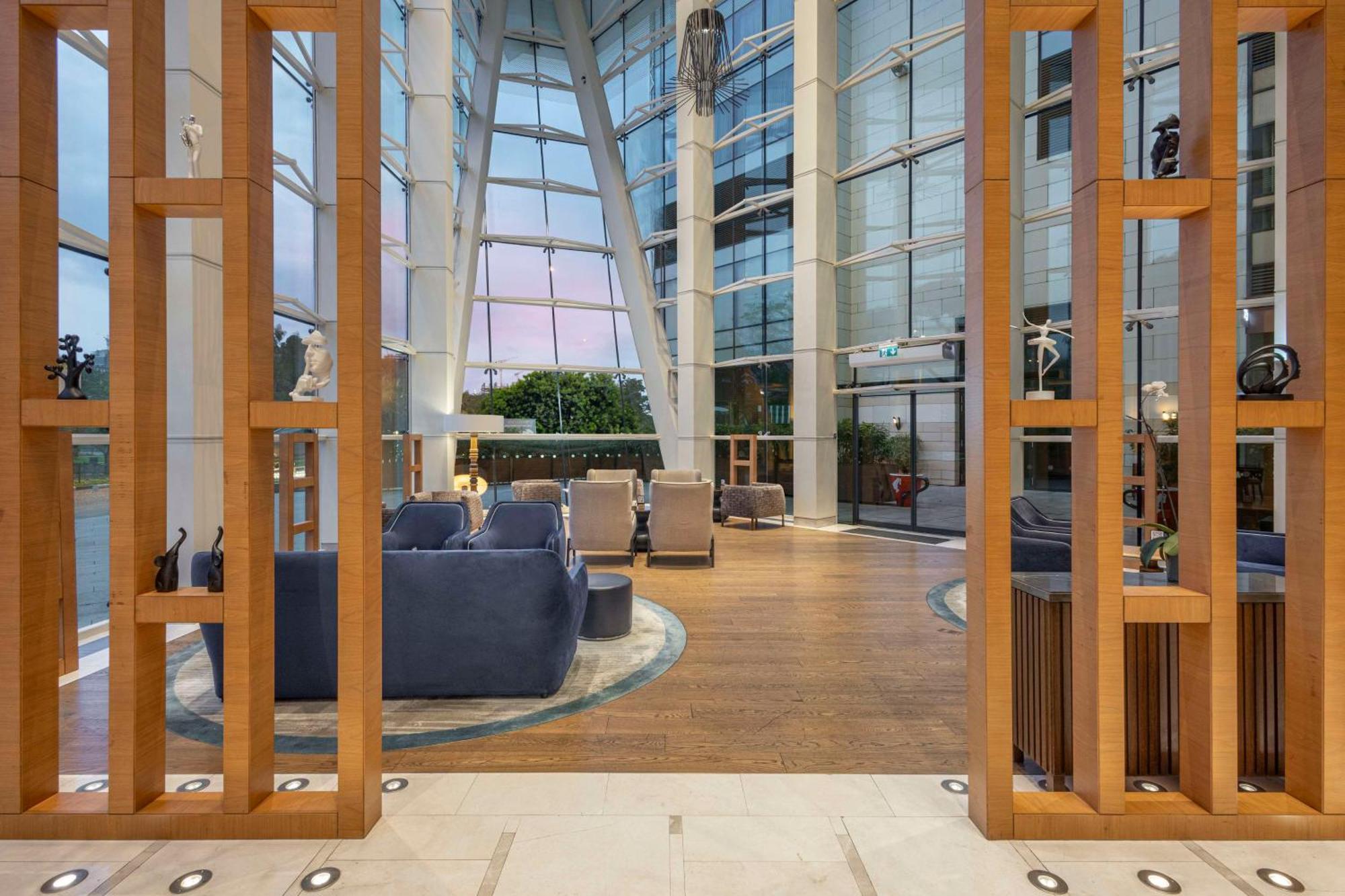 Hilton Batumi Hotel Exterior photo The interior of the lounge